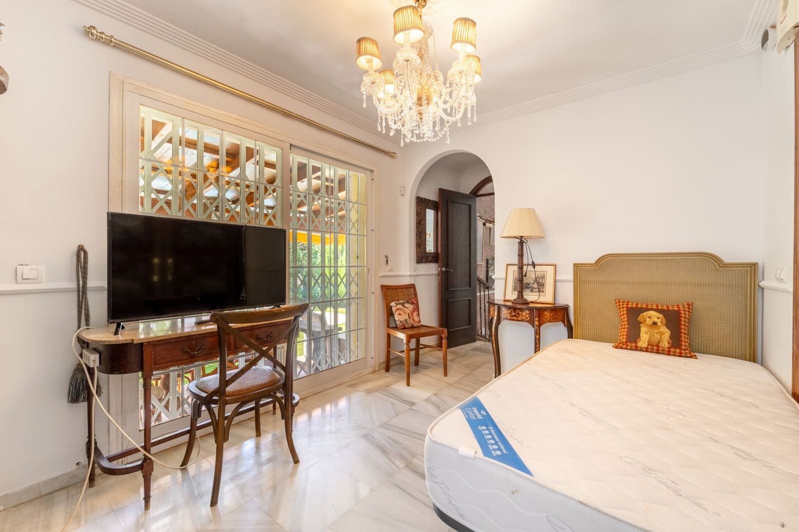 Chalet de 2 habitaciones en Marbella en venta con piscina garaje - 650.000 € (Ref: 10042682)