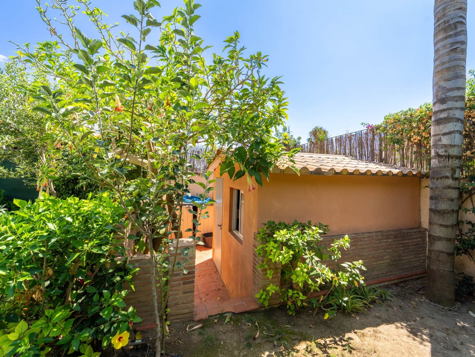 Chalet de 2 habitaciones en Marbella en venta con piscina garaje - 650.000 € (Ref: 10042682)