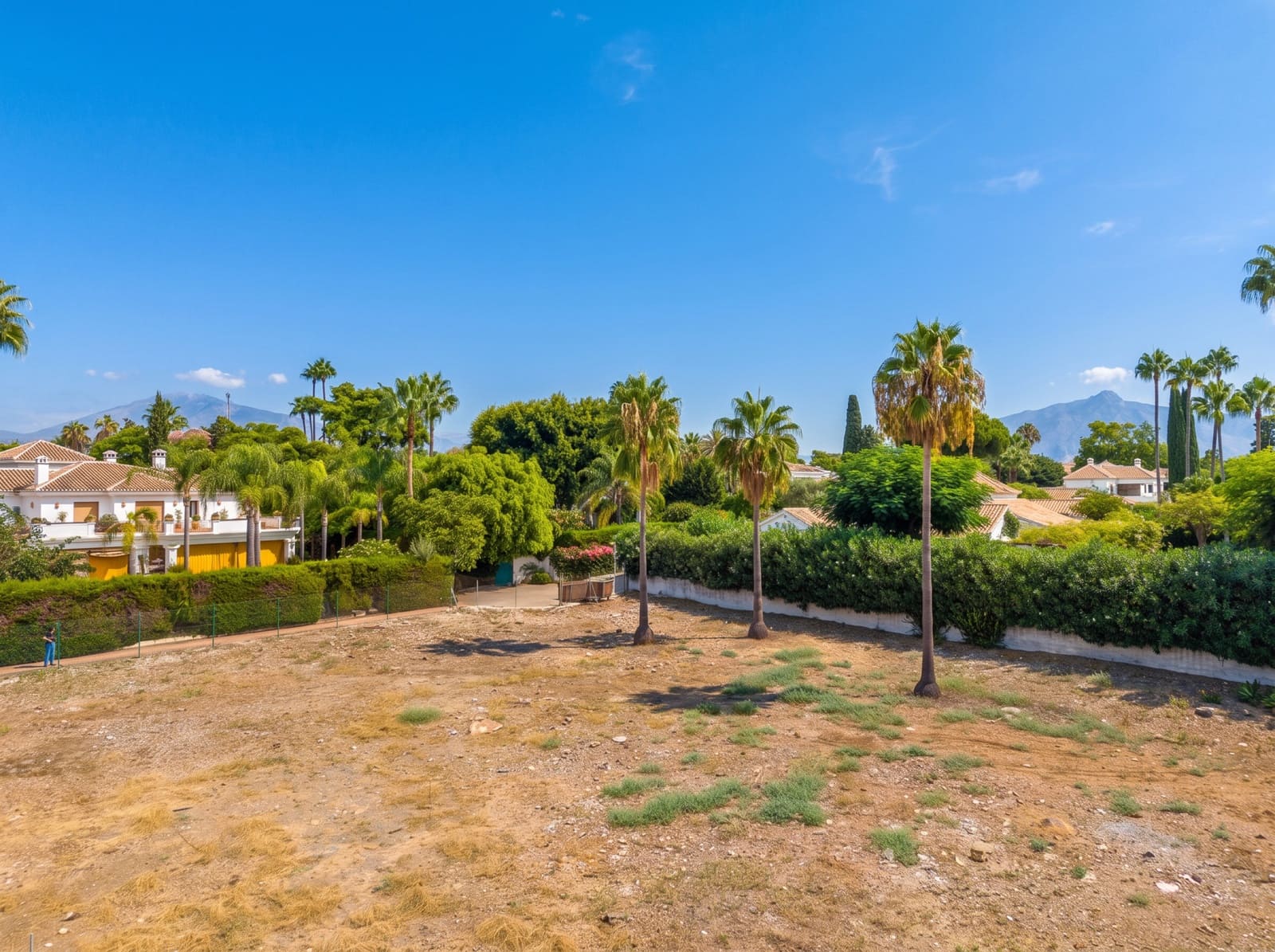 Area Edificabile in vendita in Guadalmina - 2.250.000 € (Rif: 10042683)