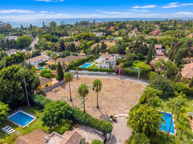 Bauplatz zu verkaufen in Guadalmina Baja, Marbella - 2.250.000 € (Ref: 10042683)