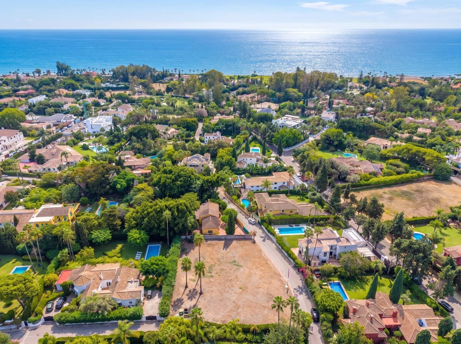 Area Edificabile in vendita in Guadalmina - 2.250.000 € (Rif: 10042683)
