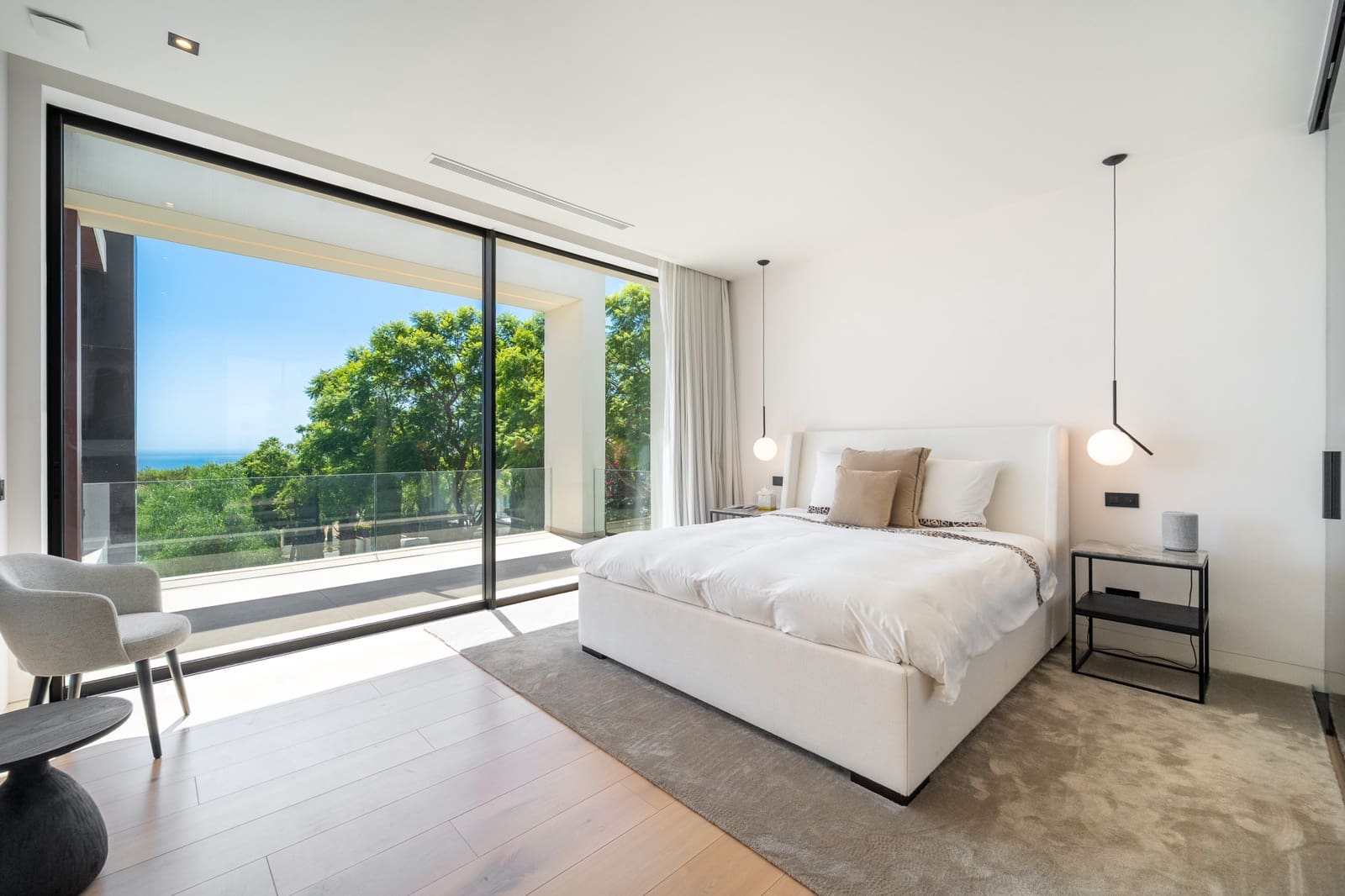 5 bedroom Villa for sale in Los Flamingos with pool garage - € 4,200,000 (Ref: 10042685)