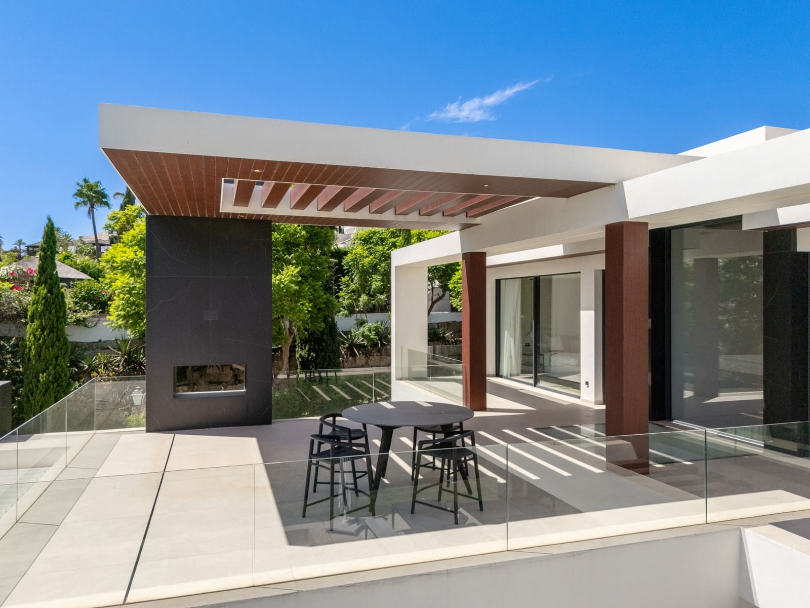 5 bedroom Villa for sale in Los Flamingos with pool garage - € 4,200,000 (Ref: 10042685)
