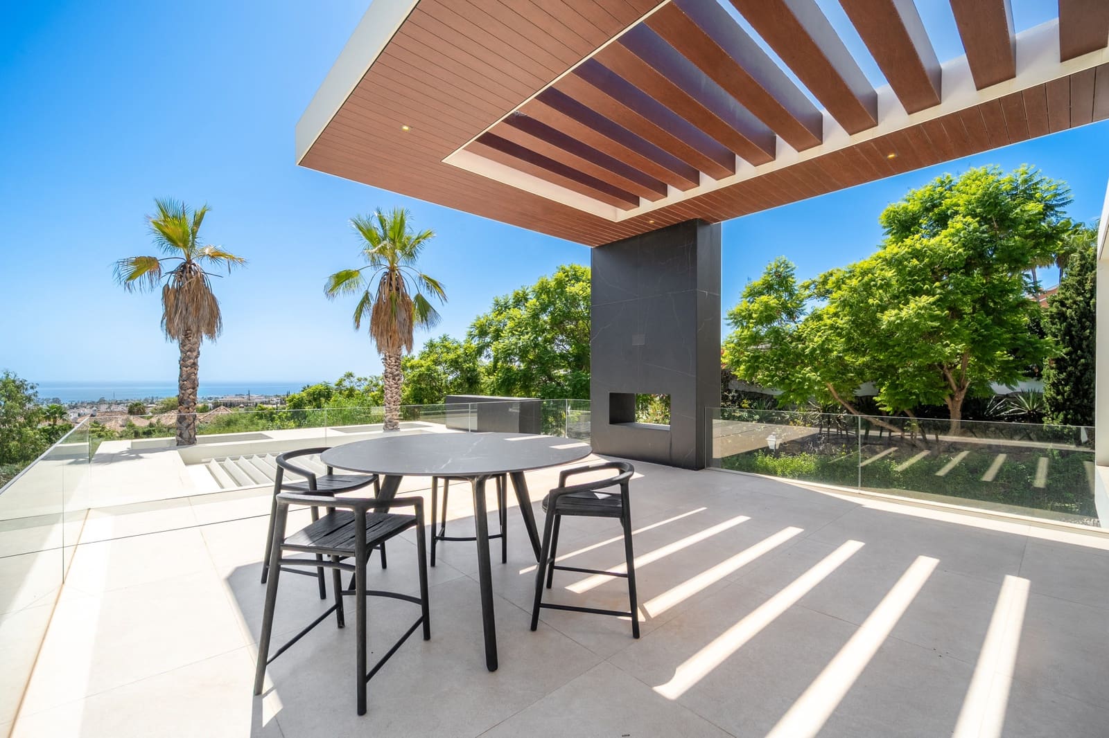 5 bedroom Villa for sale in Los Flamingos with pool garage - € 4,200,000 (Ref: 10042685)