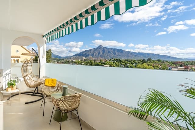 3 Zimmer Apartment zu verkaufen in Marbella mit Pool Garage - 825.000 € (Ref: 10042686)