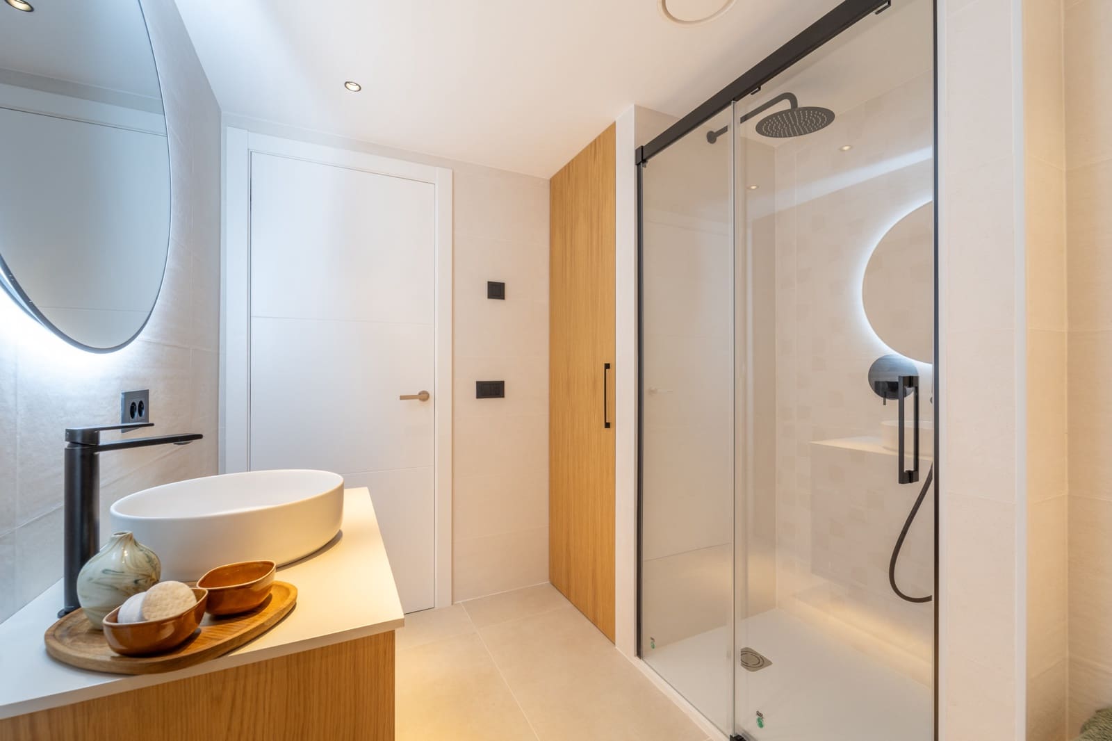 3 sypialnia Apartament na sprzedaż w Marbella z basenem garażem - 825 000 € (Ref: 10042686)