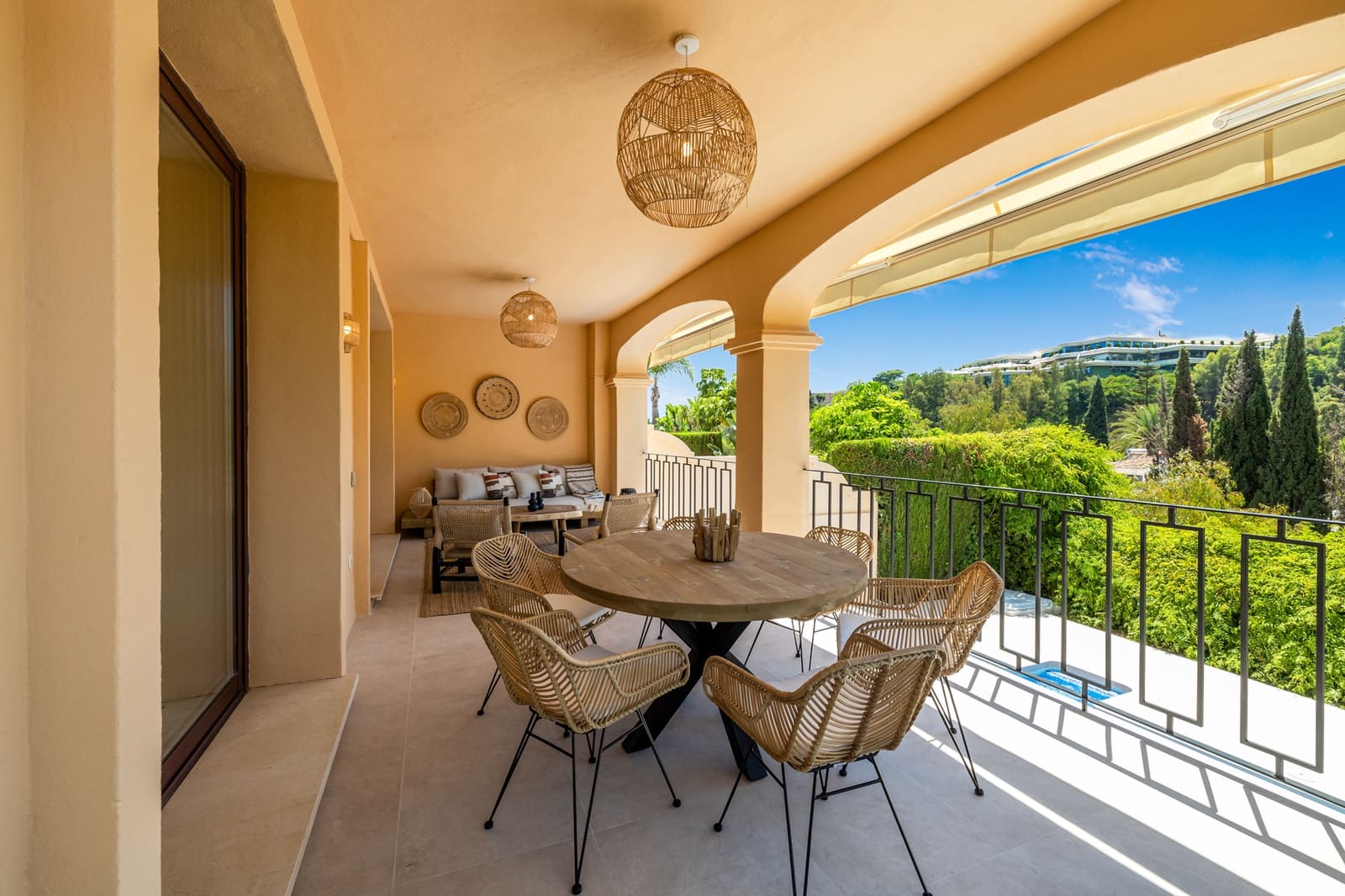 5 makuuhuone Huvila myytävänä paikassa Marbella mukana uima-altaan 
autotalli - 2 495 000 € (Ref: 10058741)