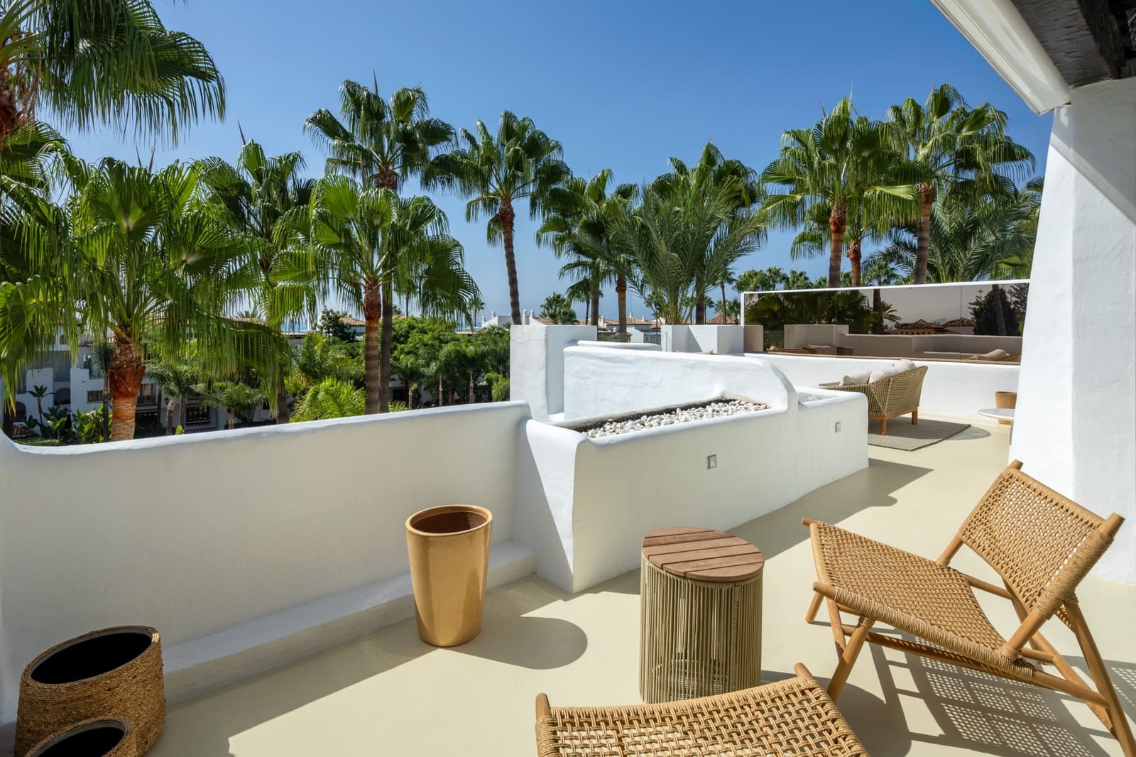 4 sypialnia Penthouse na sprzedaż w Marbella z basenem garażem - 7 895 000 € (Ref: 10061675)