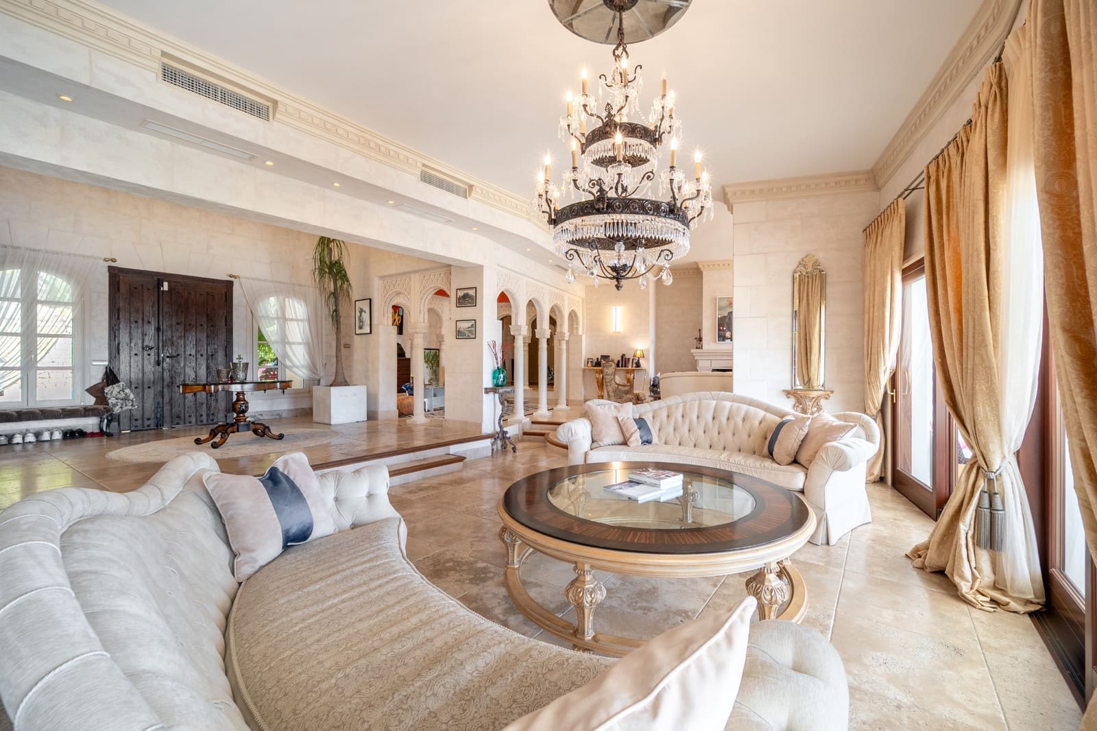 7 bedroom Villa for sale in La Zagaleta with pool garage - € 7,500,000 (Ref: 10078041)