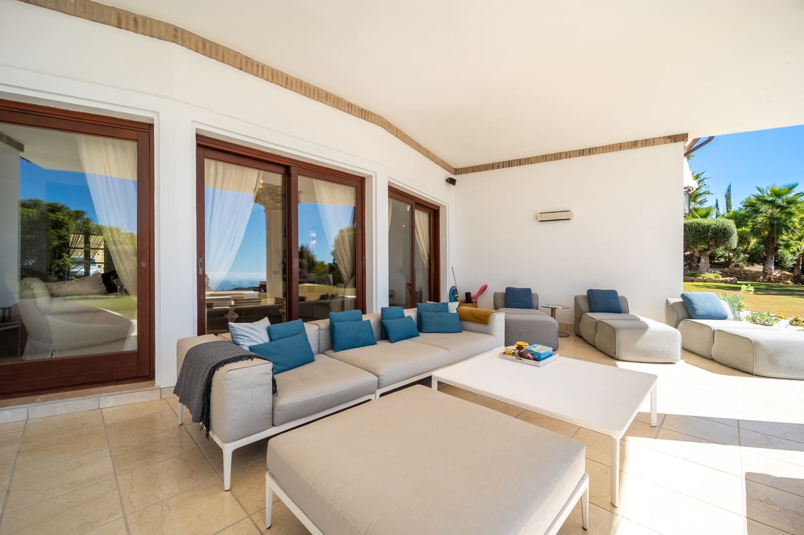7 bedroom Villa for sale in La Zagaleta with pool garage - € 7,500,000 (Ref: 10078041)