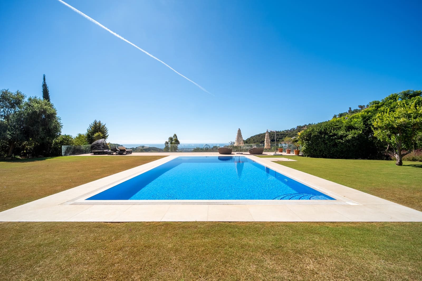 7 bedroom Villa for sale in La Zagaleta with pool garage - € 7,500,000 (Ref: 10078041)