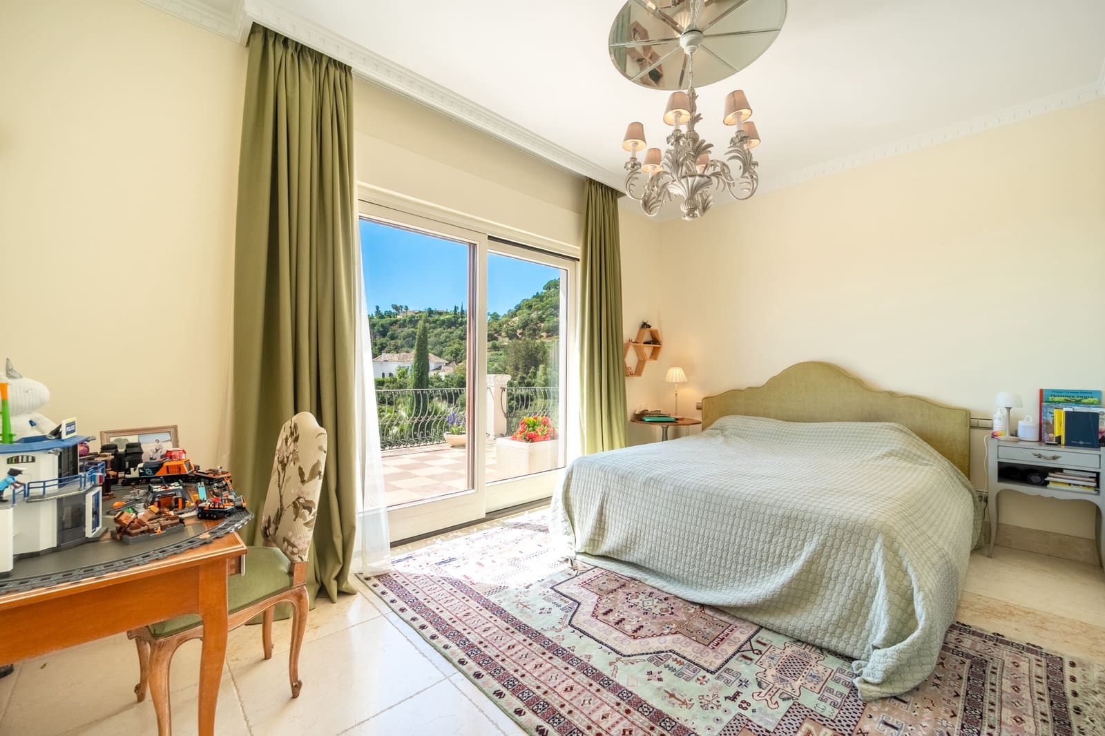 7 bedroom Villa for sale in La Zagaleta with pool garage - € 7,500,000 (Ref: 10078041)