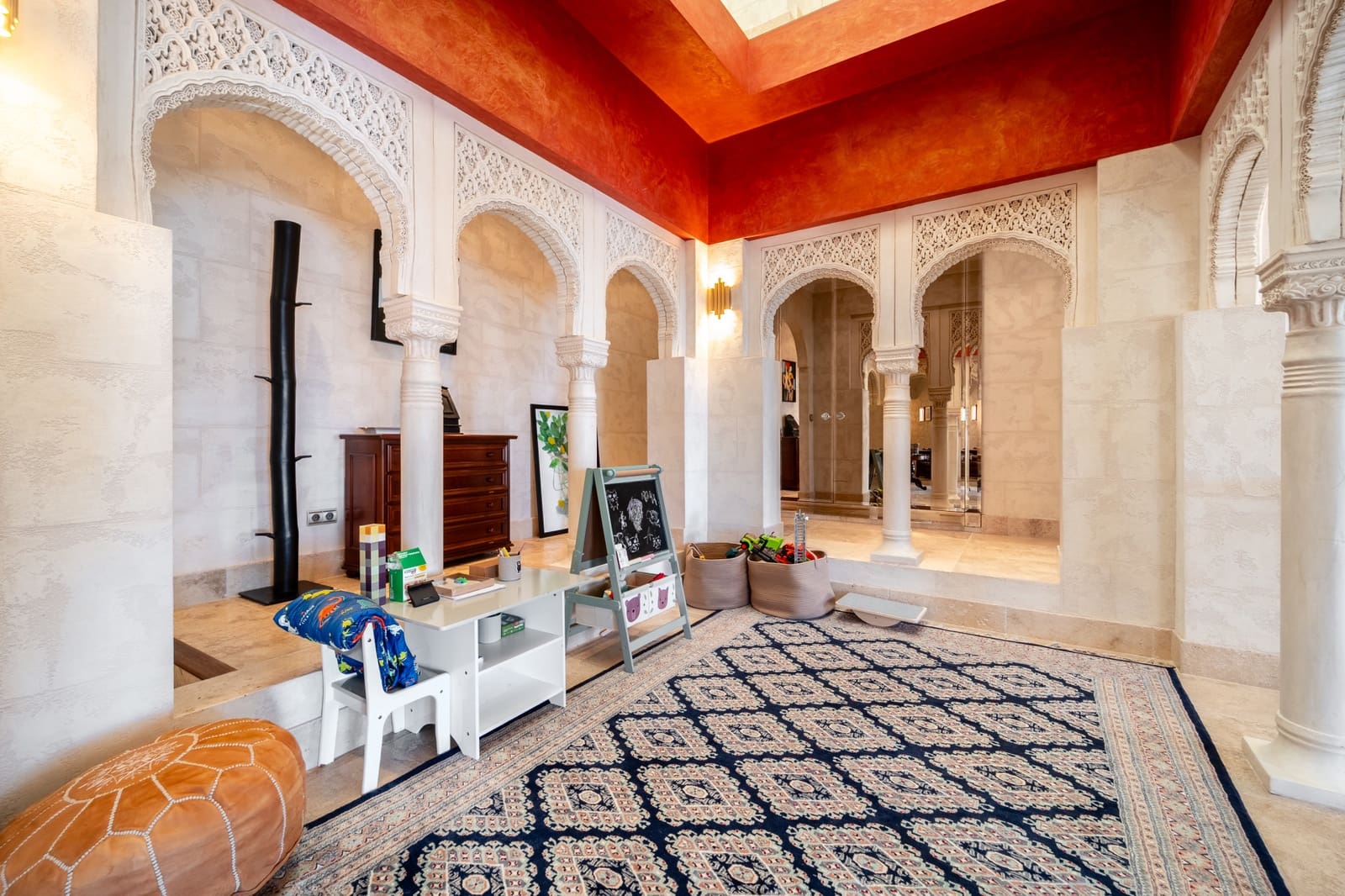7 bedroom Villa for sale in La Zagaleta with pool garage - € 7,500,000 (Ref: 10078041)