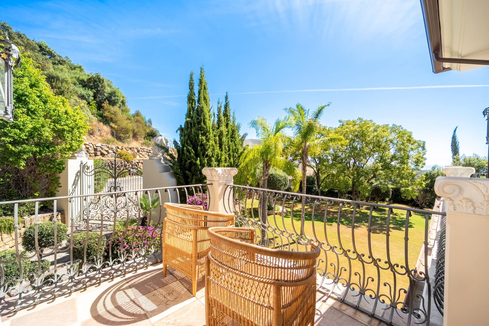 7 bedroom Villa for sale in La Zagaleta with pool garage - € 7,500,000 (Ref: 10078041)