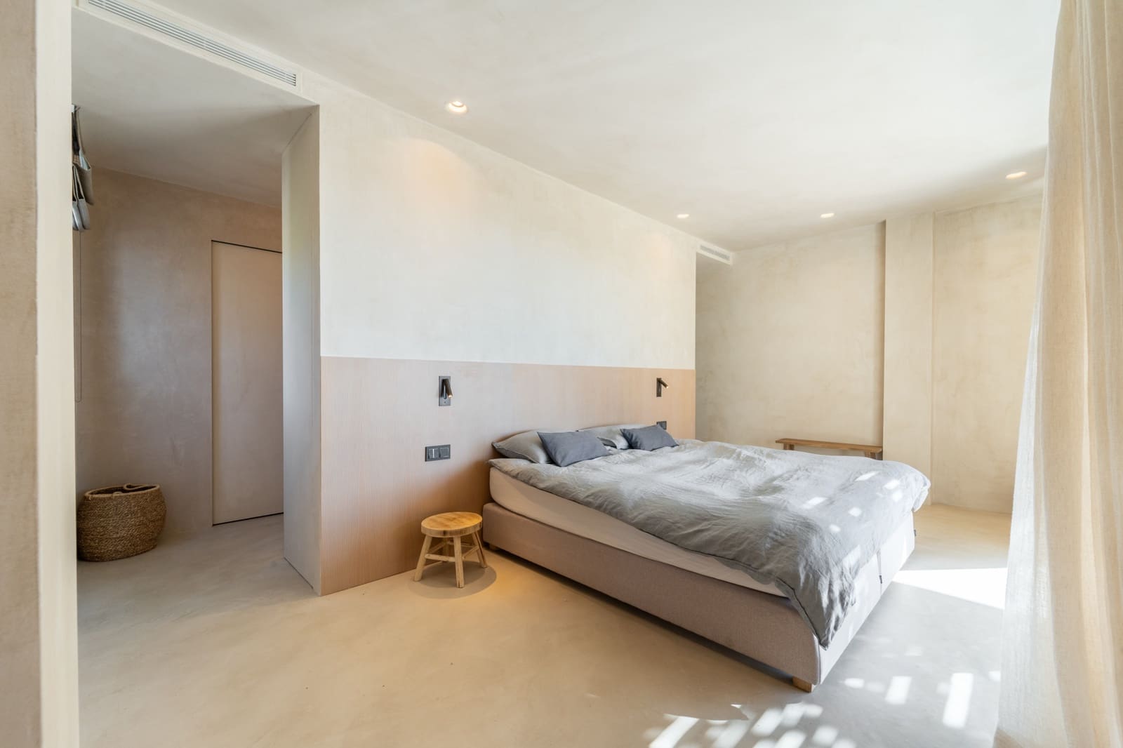 5 sypialnia Willa na kwatery wakacyjne w Estepona z basenem garażem - 12 000 € (Ref: 10091447)