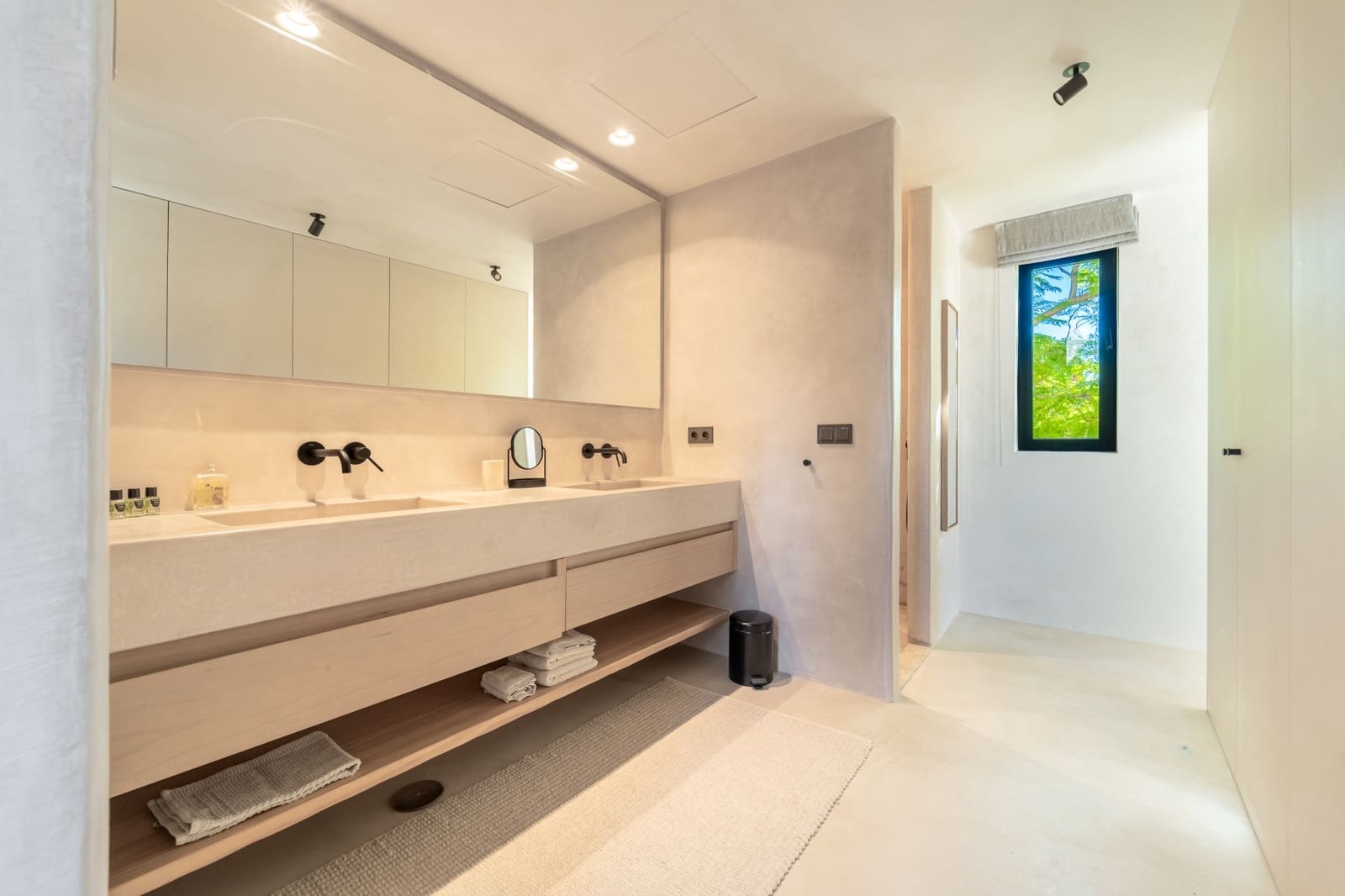 5 sypialnia Willa na kwatery wakacyjne w Estepona z basenem garażem - 12 000 € (Ref: 10091447)