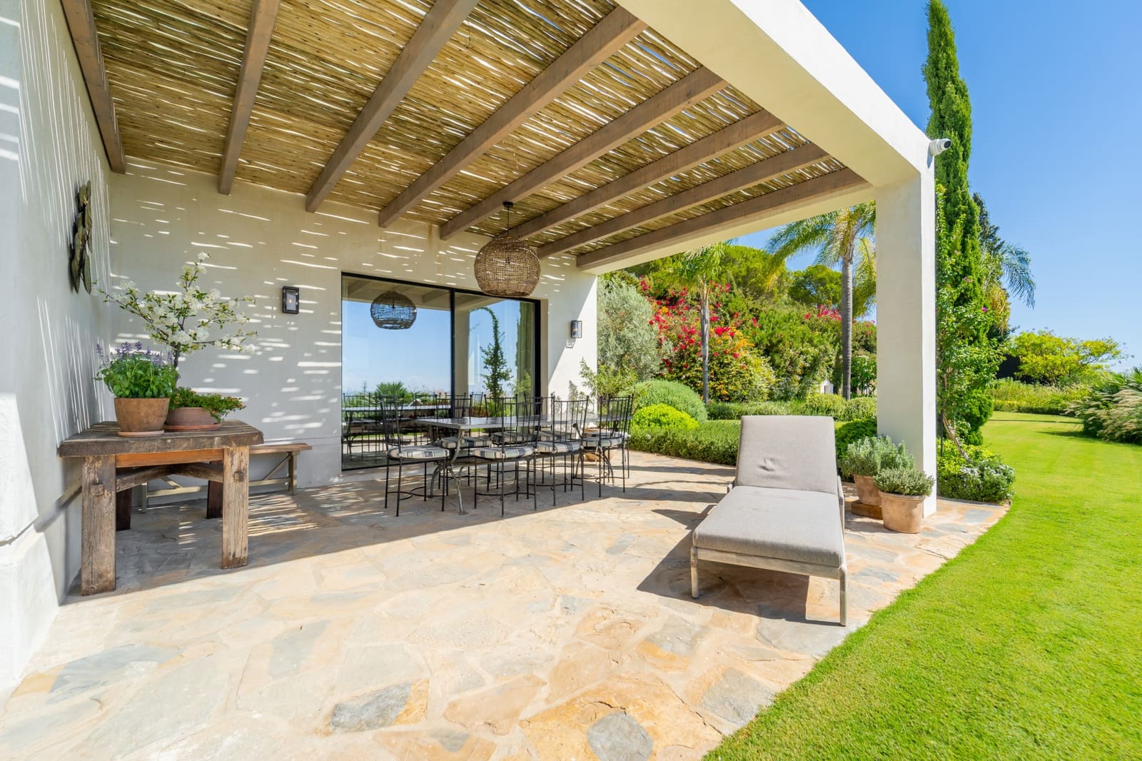 5 sypialnia Willa na kwatery wakacyjne w Estepona z basenem garażem - 12 000 € (Ref: 10091447)