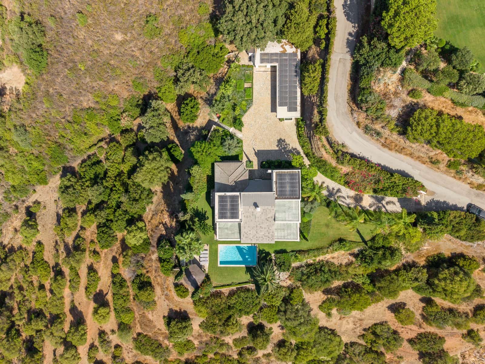 5 sypialnia Willa na kwatery wakacyjne w Estepona z basenem garażem - 12 000 € (Ref: 10091447)