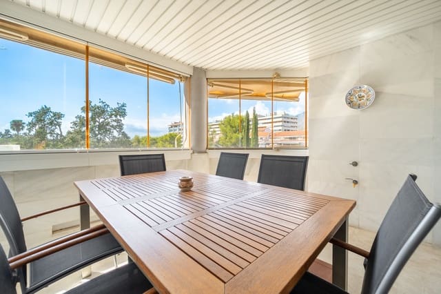 2 chambre Appartement à vendre à Marbella avec piscine garage - 950 000 € (Ref: 10094367)