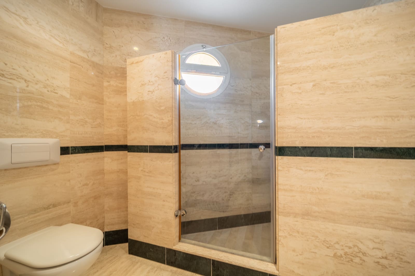 2 chambre Appartement à vendre à Marbella avec piscine garage - 950 000 € (Ref: 10094367)