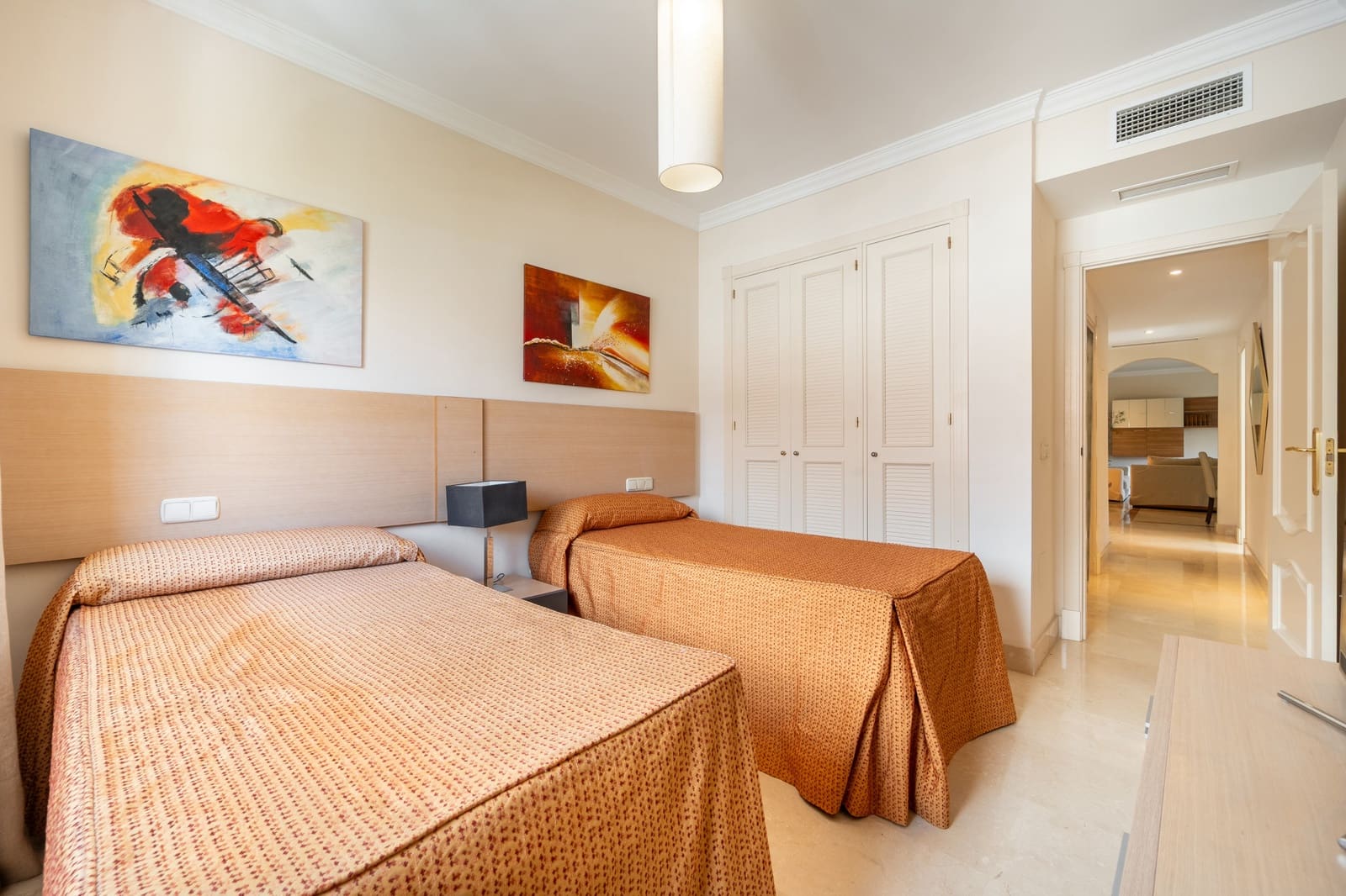 2 chambre Appartement à vendre à Marbella avec piscine garage - 950 000 € (Ref: 10094367)
