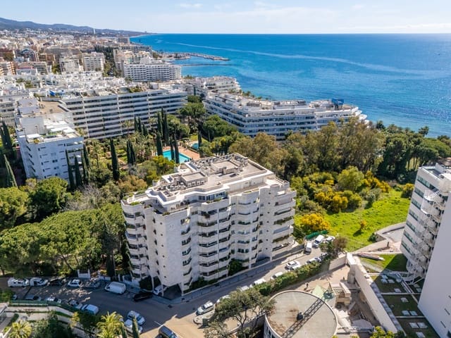 2 chambre Appartement à vendre à Marbella avec piscine garage - 950 000 € (Ref: 10094367)