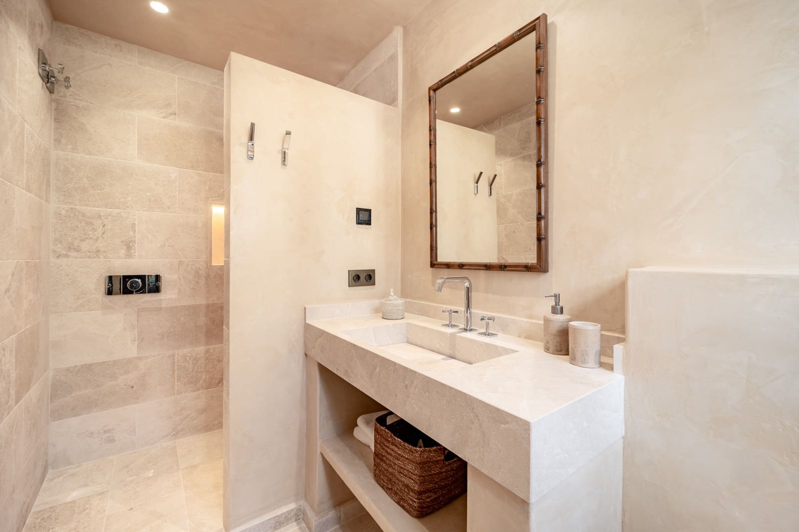 2 chambre Maison de Ville à vendre à Marbella avec piscine - 1 695 000 € (Ref: 10100094)