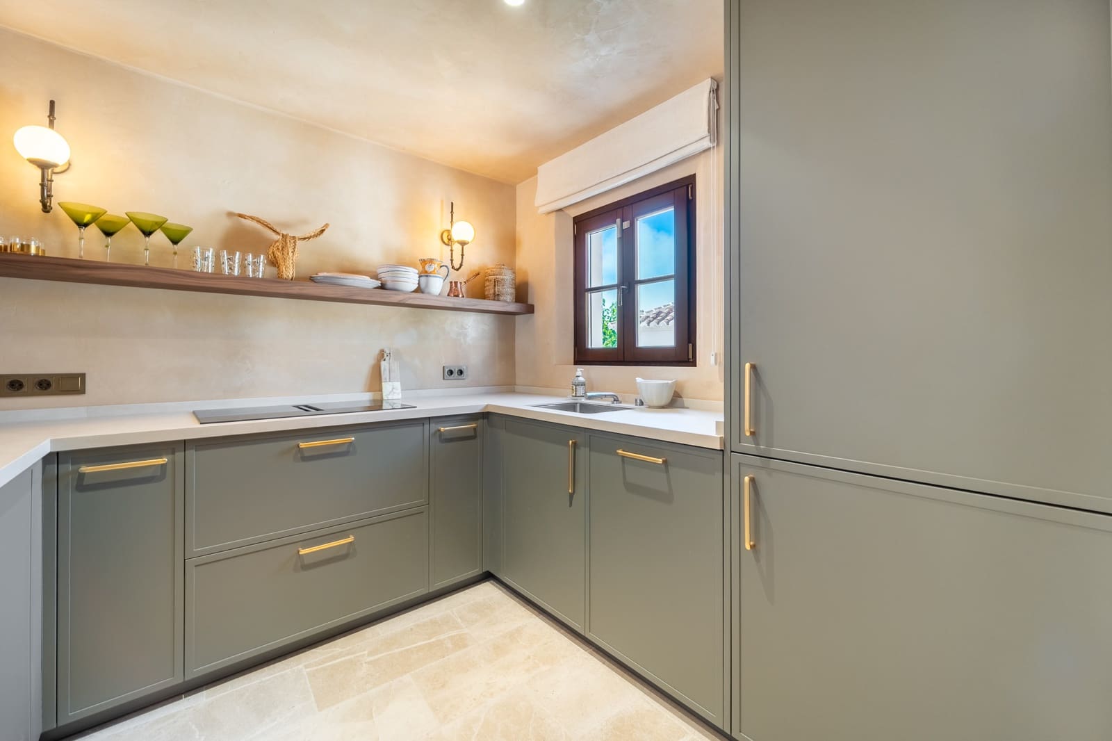 2 chambre Maison de Ville à vendre à Marbella avec piscine - 1 695 000 € (Ref: 10100094)