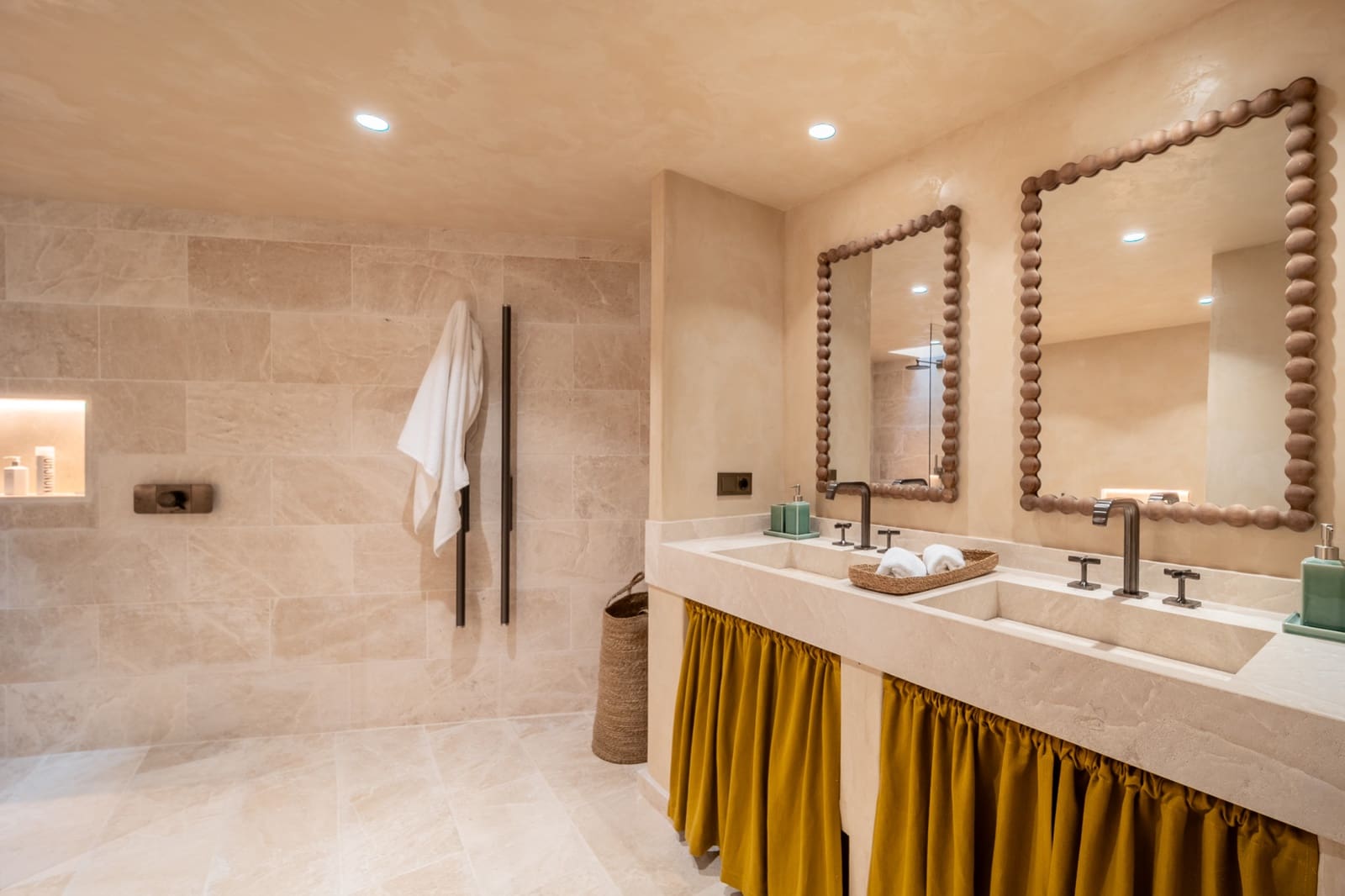 2 chambre Maison de Ville à vendre à Marbella avec piscine - 1 695 000 € (Ref: 10100094)