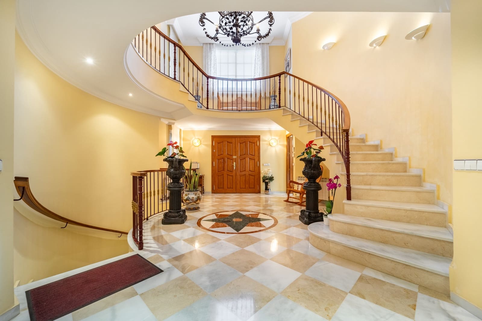 5 Zimmer Villa zu verkaufen in Marbella mit Pool Garage - 3.650.000 € (Ref: 10109365)