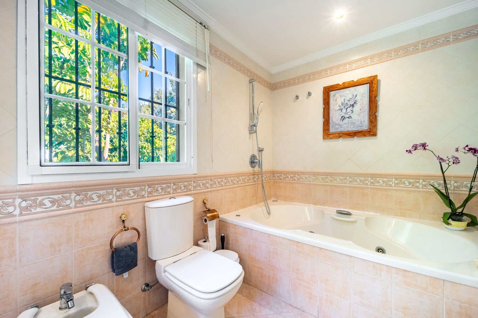 5 Zimmer Villa zu verkaufen in Marbella mit Pool Garage - 3.650.000 € (Ref: 10109365)