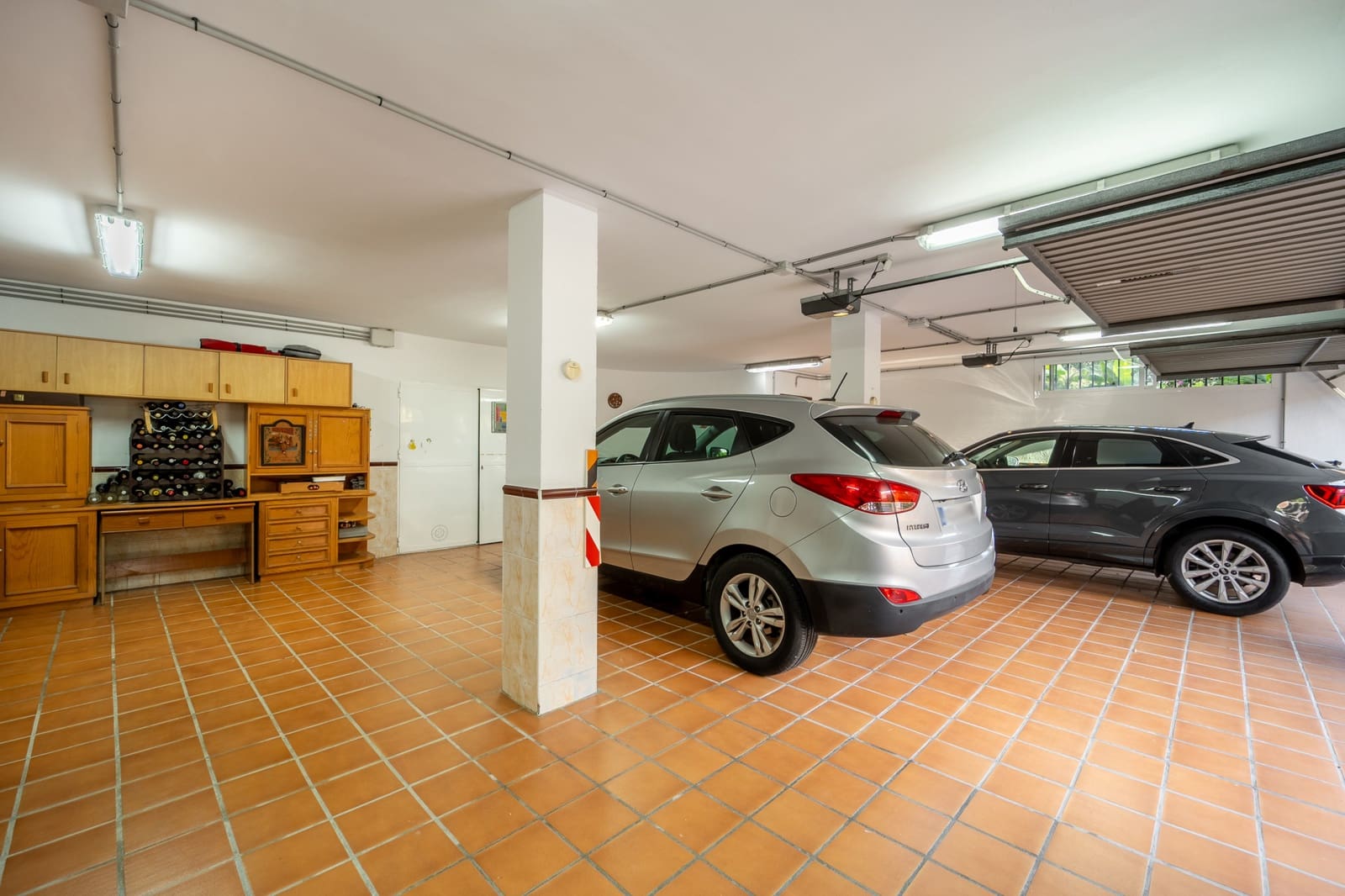 5 Zimmer Villa zu verkaufen in Marbella mit Pool Garage - 3.650.000 € (Ref: 10109365)