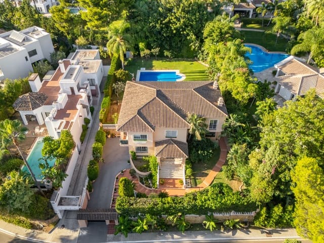 5 Zimmer Villa zu verkaufen in Marbella mit Pool Garage - 3.650.000 € (Ref: 10109365)