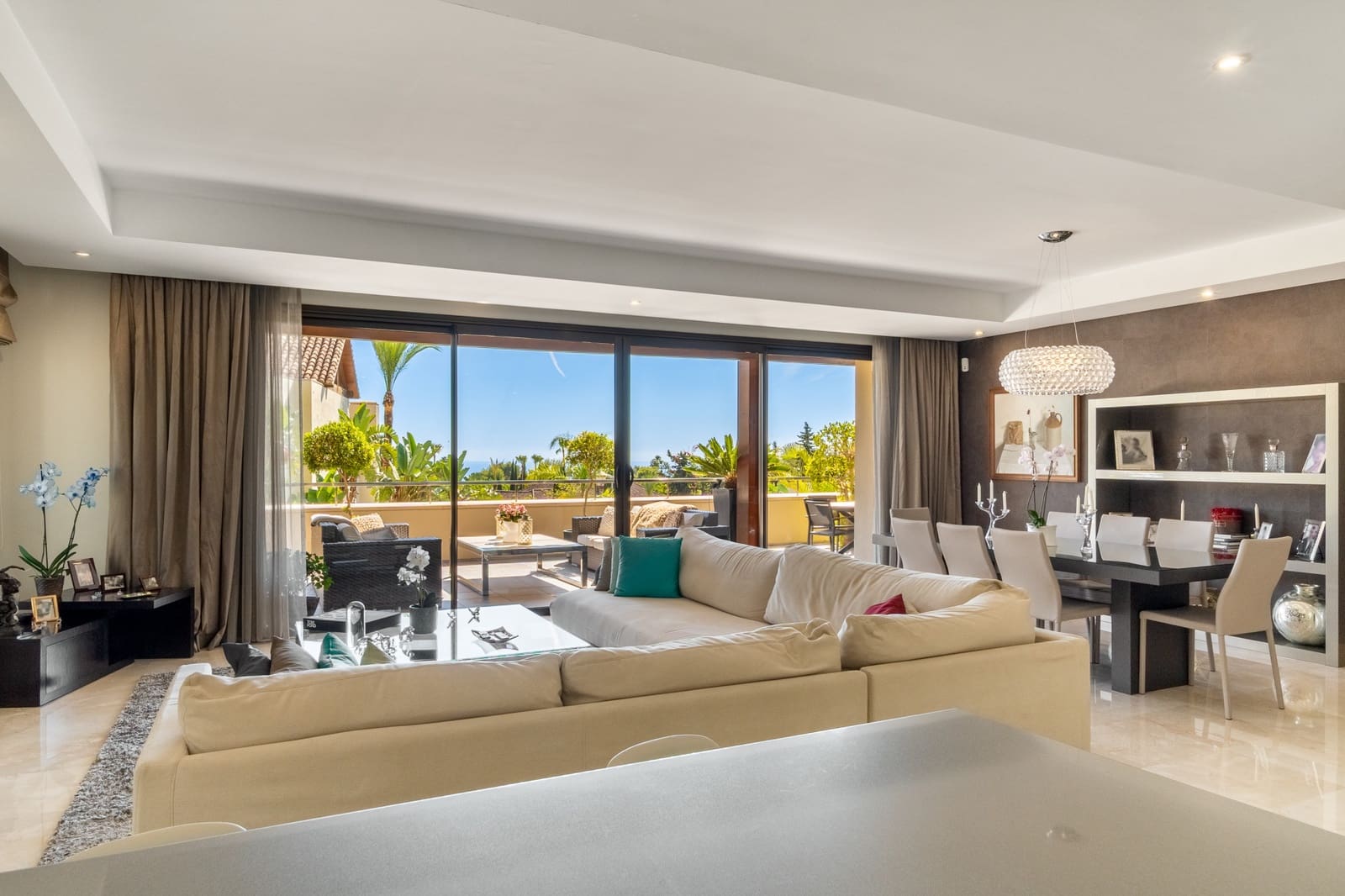 3 soverom Leilighet til salgs i Marbella med svømmebasseng garasje - € 1 995 000 (Ref: 10124246)