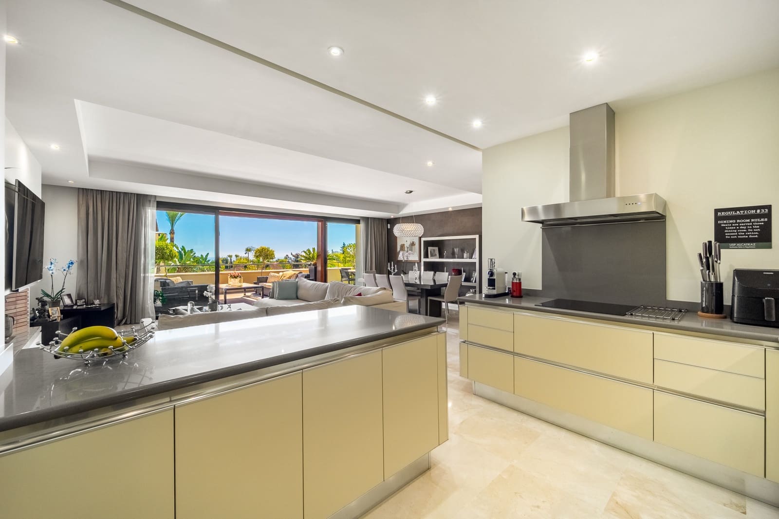3 soverom Leilighet til salgs i Marbella med svømmebasseng garasje - € 1 995 000 (Ref: 10124246)