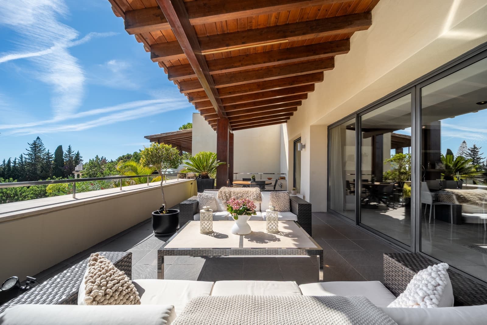 3 soverom Leilighet til salgs i Marbella med svømmebasseng garasje - € 1 995 000 (Ref: 10124246)