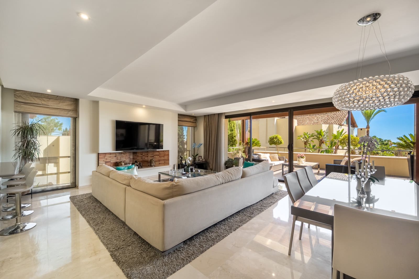 3 soverom Leilighet til salgs i Marbella med svømmebasseng garasje - € 1 995 000 (Ref: 10124246)