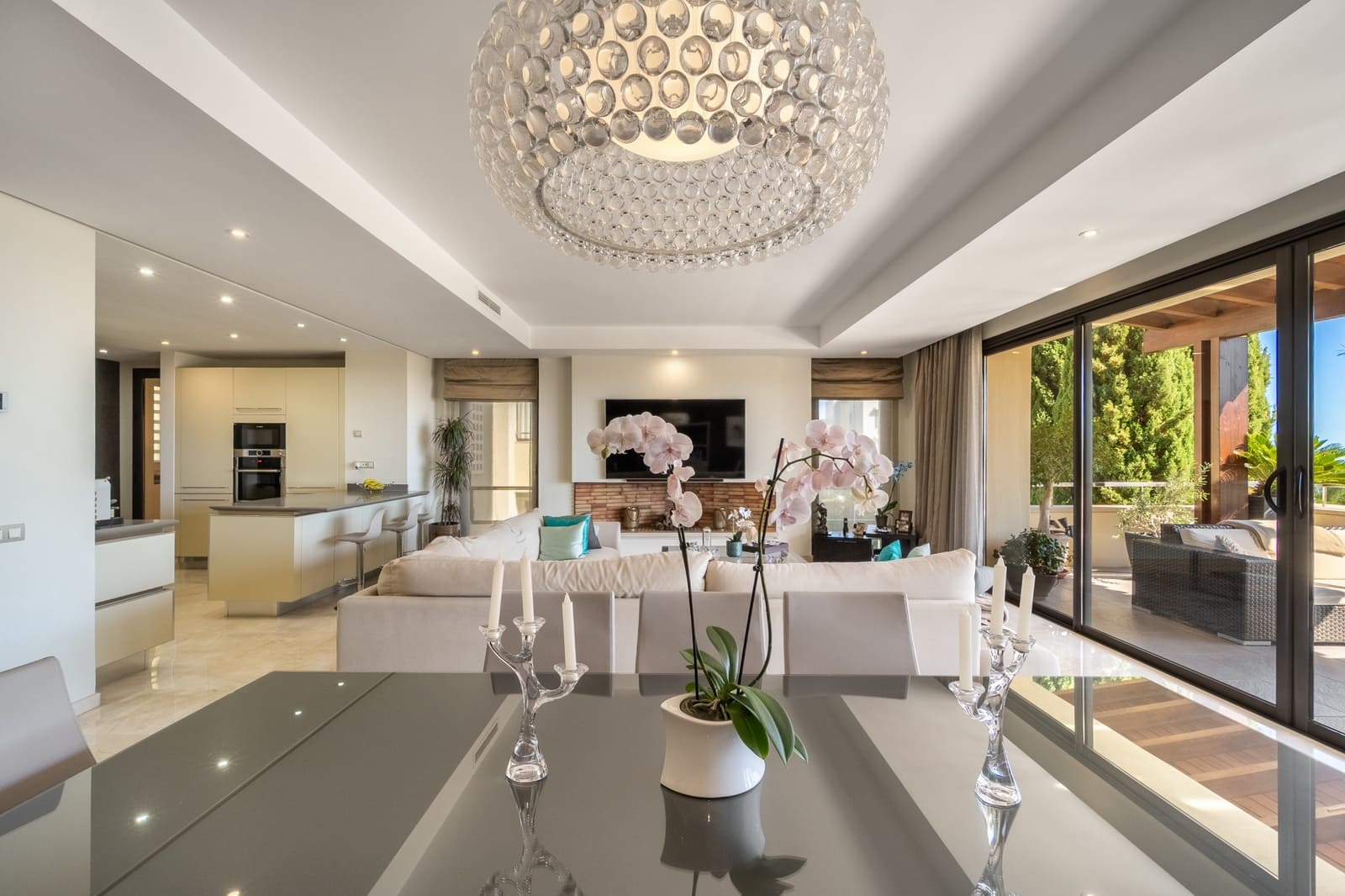 3 soverom Leilighet til salgs i Marbella med svømmebasseng garasje - € 1 995 000 (Ref: 10124246)