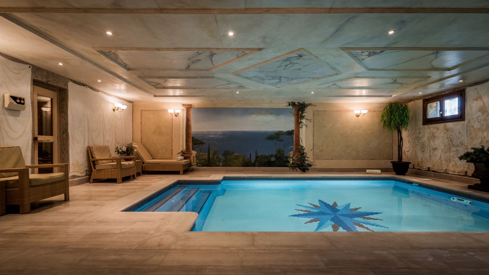 7 quarto Moradia para venda em Marbella com piscina garagem - 16 900 000 € (Ref: 10129011)