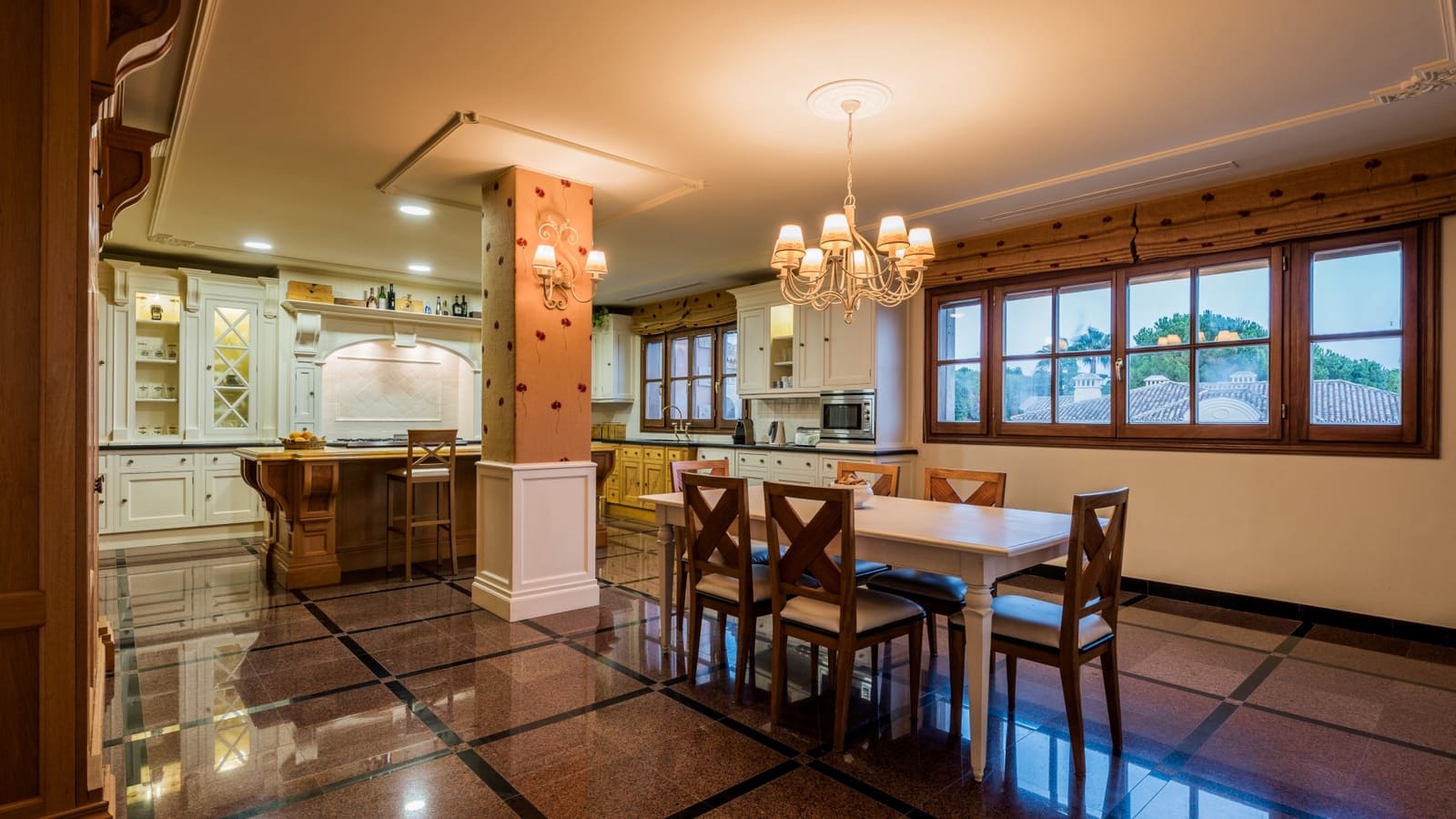 7 quarto Moradia para venda em Marbella com piscina garagem - 16 900 000 € (Ref: 10129011)