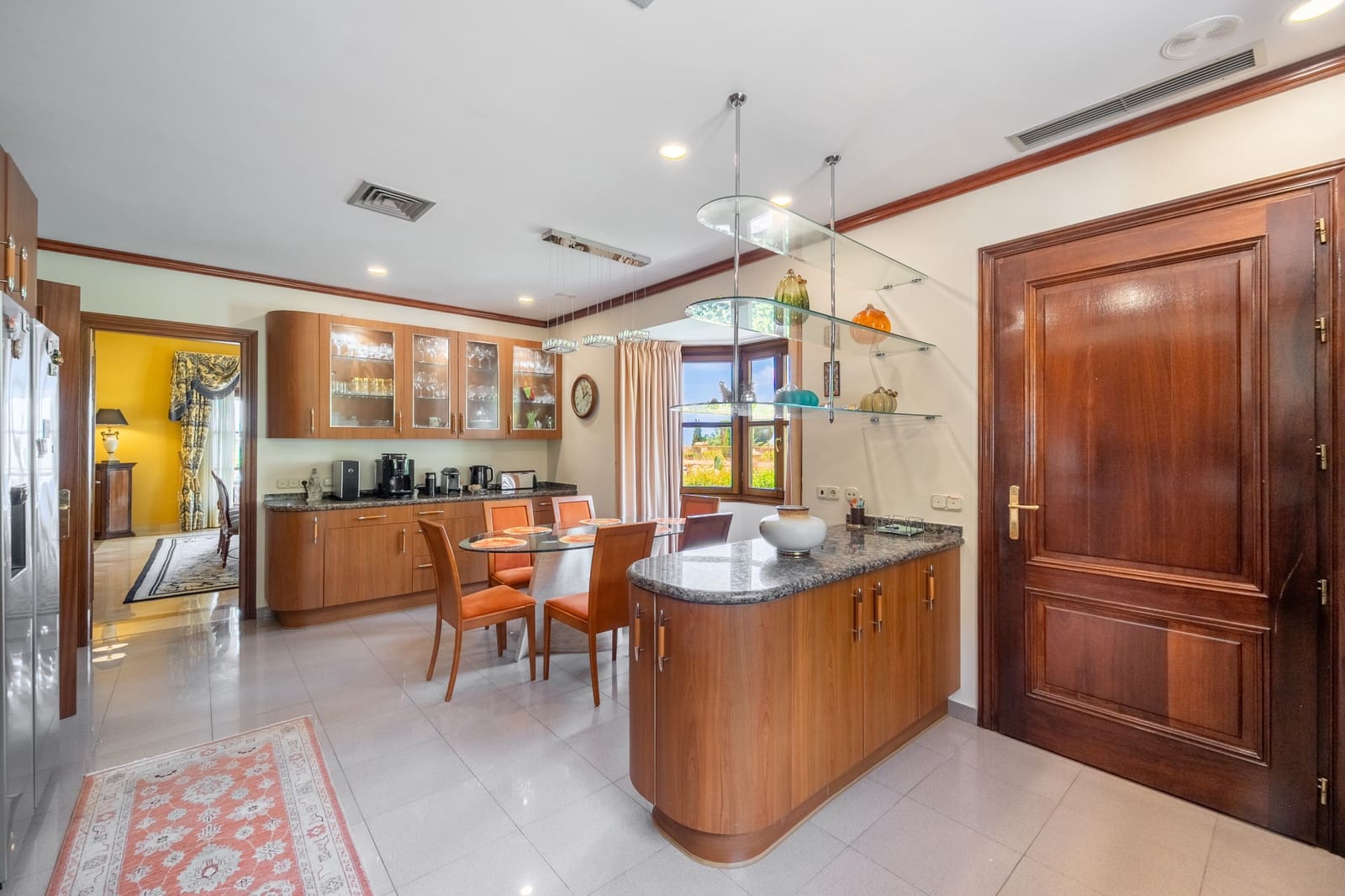 5 Zimmer Villa zu verkaufen in Marbella mit Pool Garage - 8.200.000 € (Ref: 10129012)