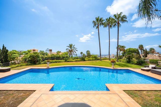 5 sovrum Villa till salu i Marbella med pool garage - 8 200 000 € (Ref: 10129012)