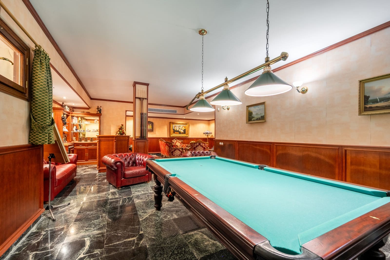 5 Zimmer Villa zu verkaufen in Marbella mit Pool Garage - 8.200.000 € (Ref: 10129012)