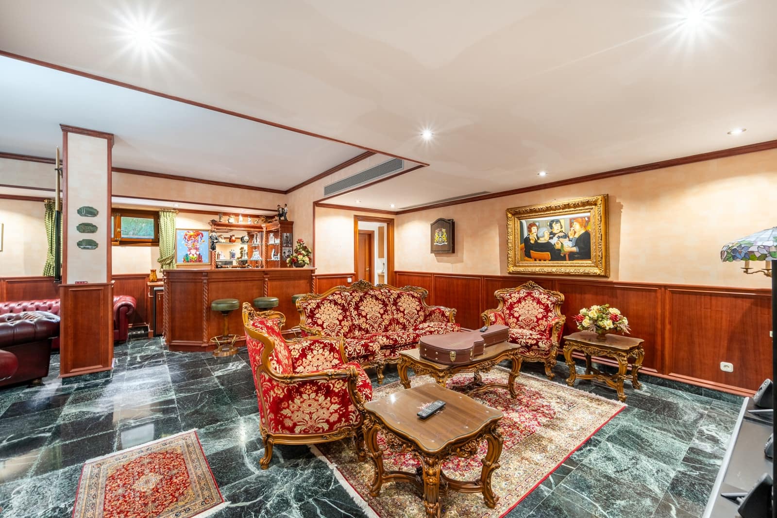 5 Zimmer Villa zu verkaufen in Marbella mit Pool Garage - 8.200.000 € (Ref: 10129012)
