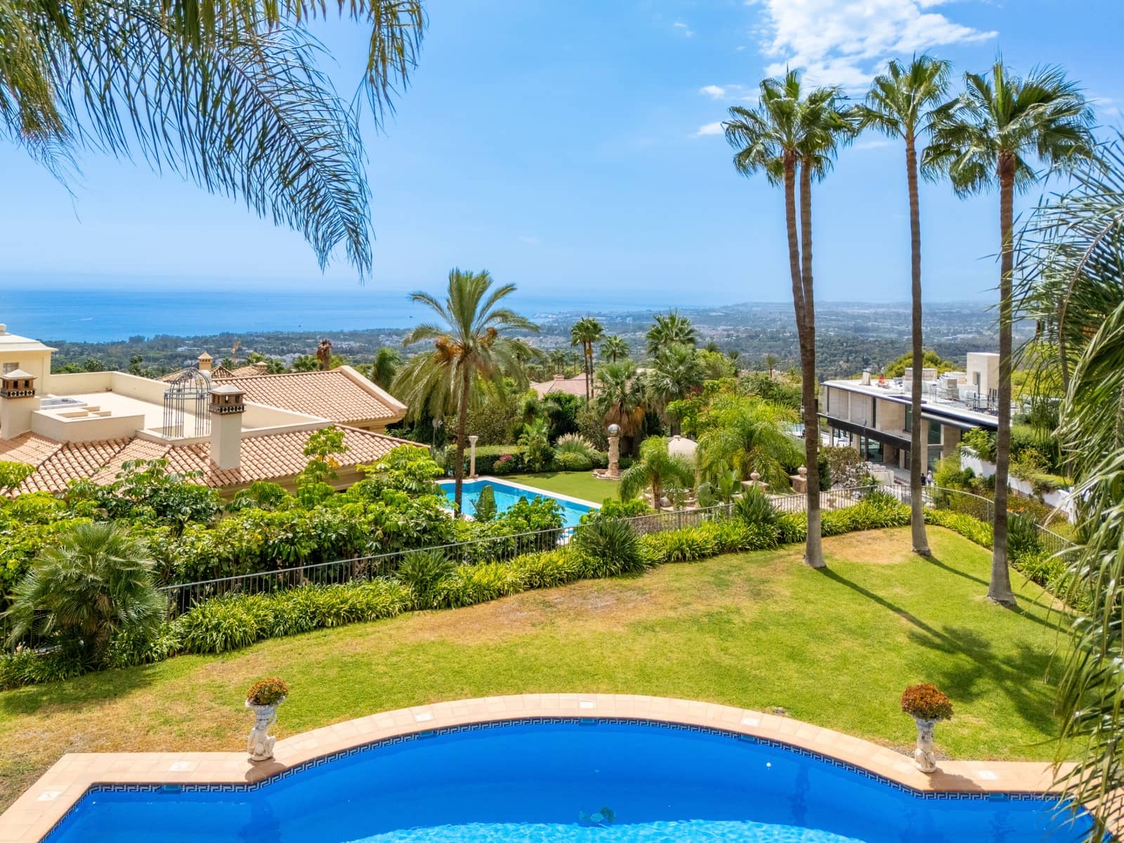 5 Zimmer Villa zu verkaufen in Marbella mit Pool Garage - 8.200.000 € (Ref: 10129012)