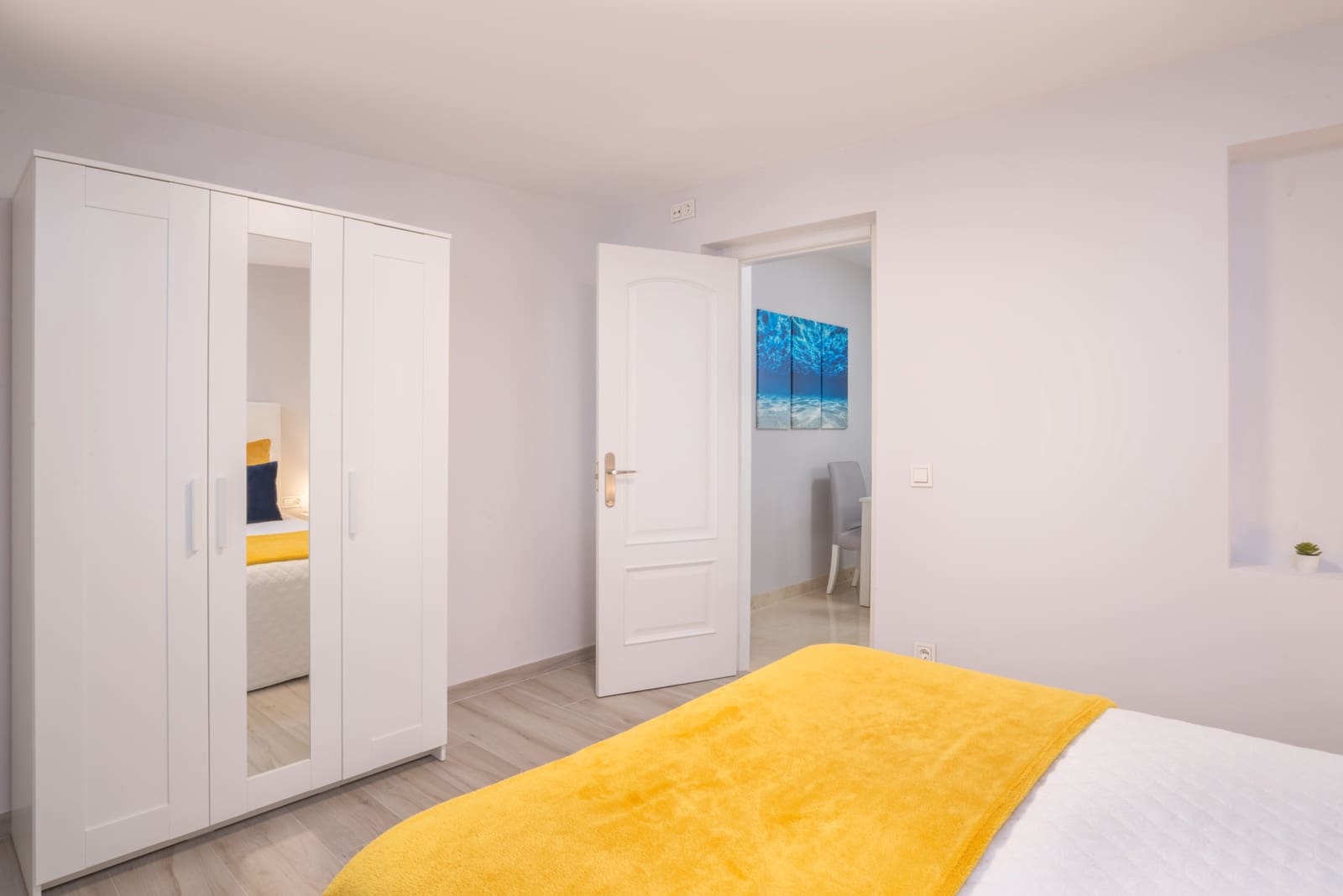 4 makuuhuone Omakotitalo myytävänä paikassa Marbella mukana uima-altaan 
autotalli - 725 000 € (Ref: 10131378)