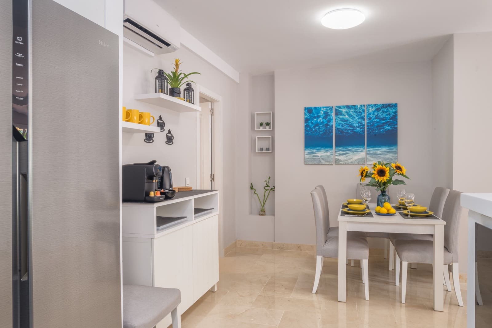 4 makuuhuone Omakotitalo myytävänä paikassa Marbella mukana uima-altaan 
autotalli - 725 000 € (Ref: 10131378)