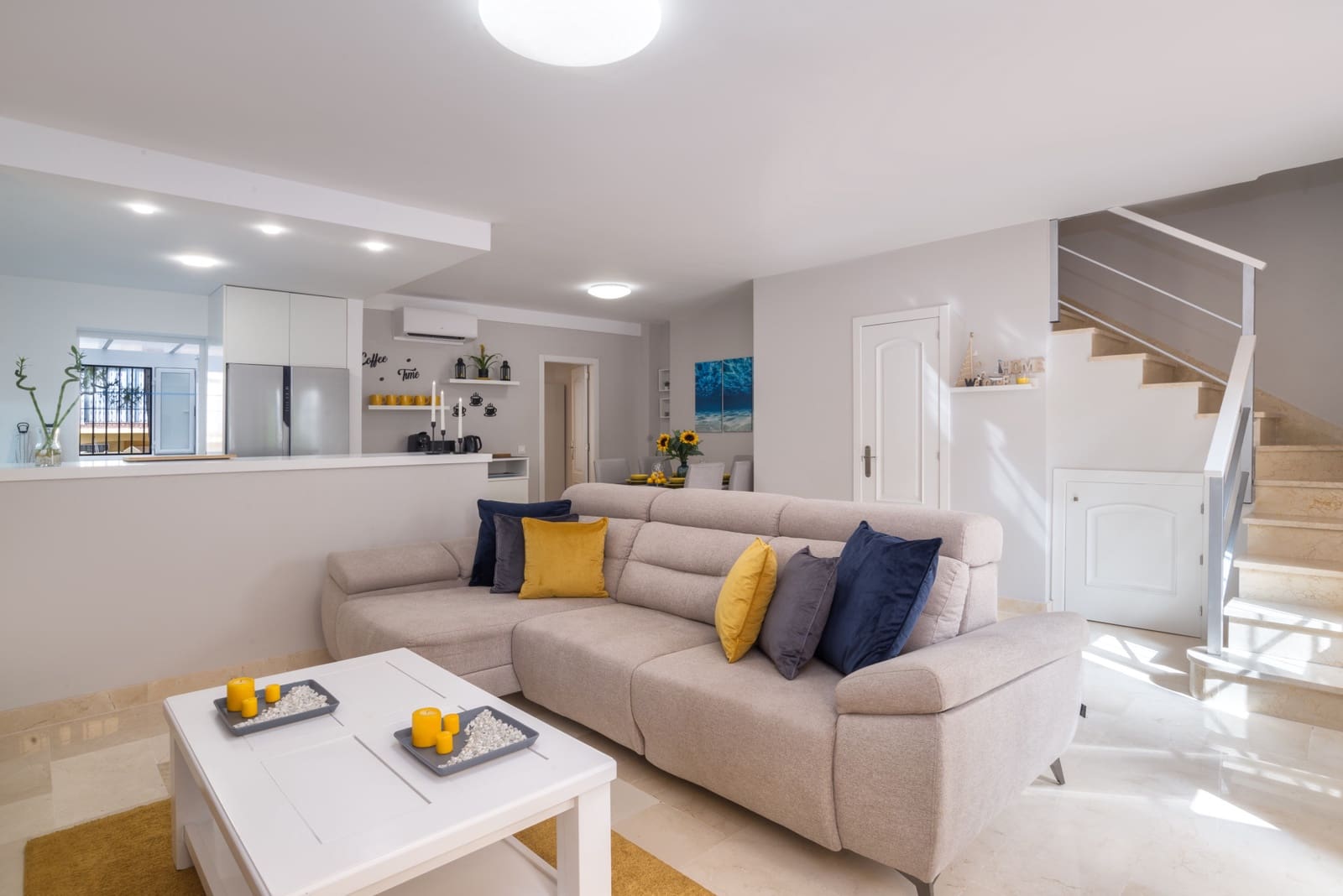 4 makuuhuone Omakotitalo myytävänä paikassa Marbella mukana uima-altaan 
autotalli - 725 000 € (Ref: 10131378)