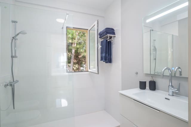 4 sovrum Hus till salu i Marbella med pool garage - 725 000 € (Ref: 10131378)