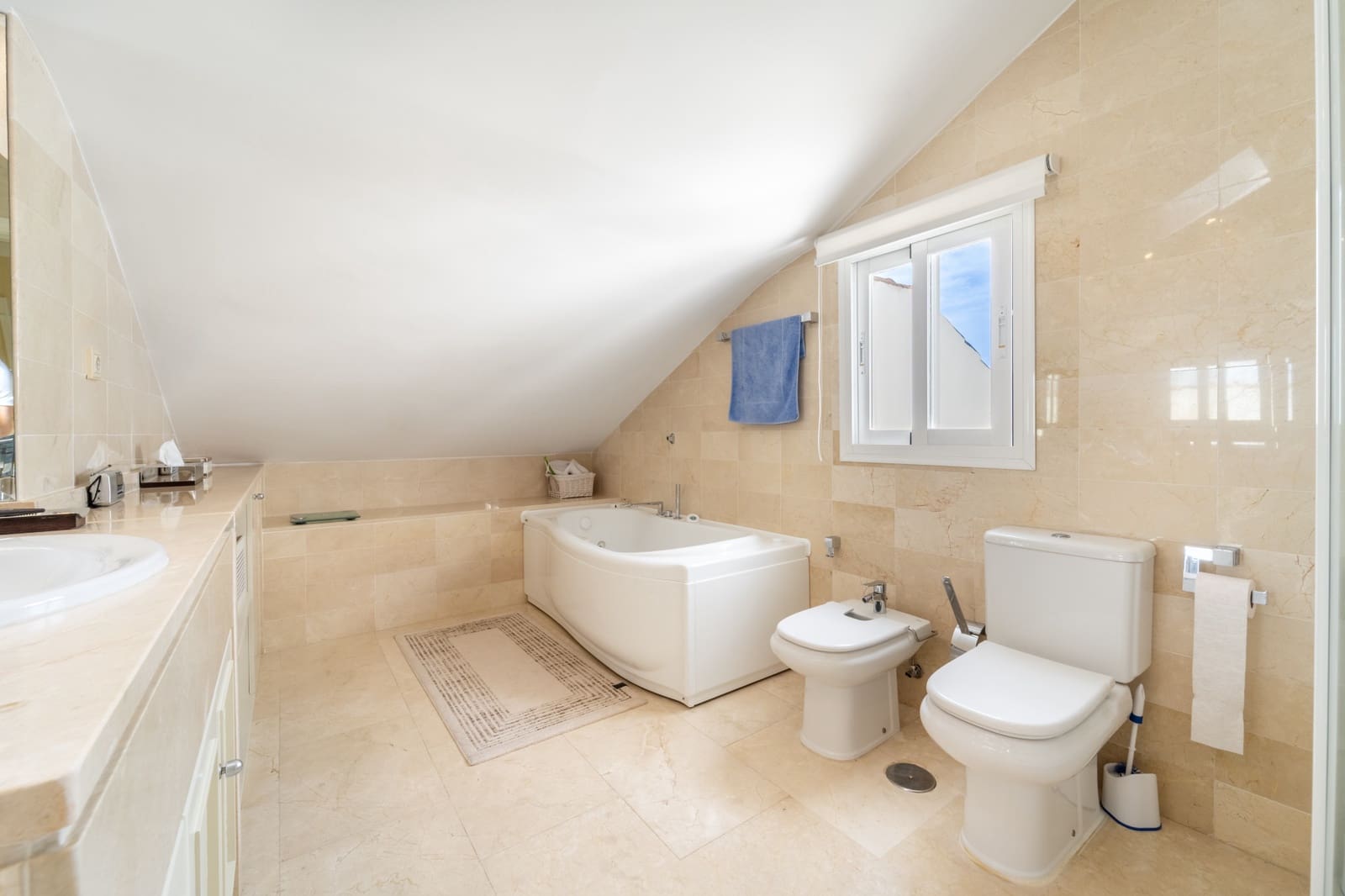 3 soveværelse Penthouse til salg i Marbella med swimmingpool garage - € 1.950.000 (Ref: 10135915)